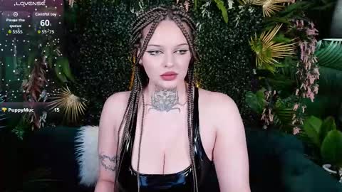 sherri_martinez online show from October 4, 6:34 pm