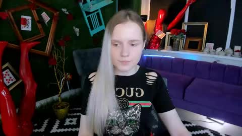 Sweet Sherri online show from May 11, 9:11 am
