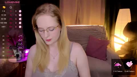 Hello guys my name is Aemilia online show from October 5, 6:07 am