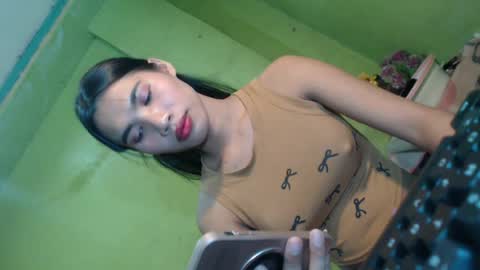 sheila online show from June 23, 3:43 pm