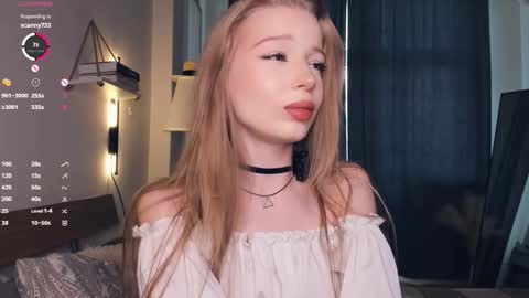 Stella  online show from October 2, 7:46 am