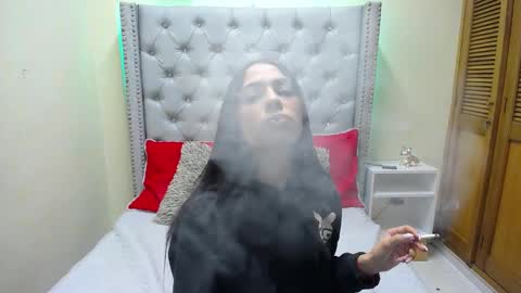  kendal  online show from February 27, 2:32 pm