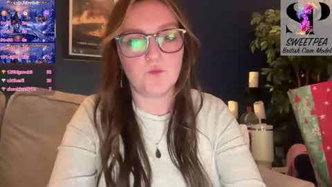 short sweetpea online show from December 22, 10:02 pm