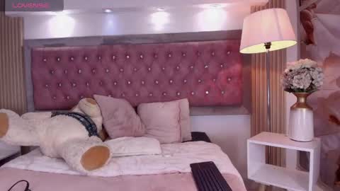 cherry online show from April 14, 3:23 pm