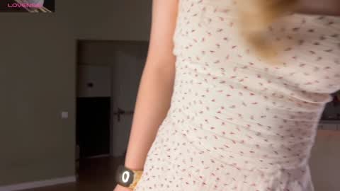 Aurora online show from February 4, 5:21 am