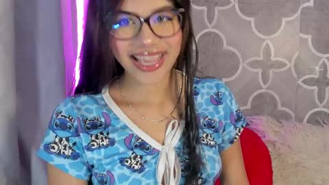 sidney_brownn online show from May 10, 4:36 am
