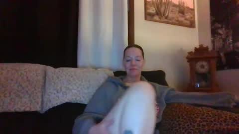 Mrs. St. Patrickk online show from April 4, 12:31 am