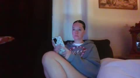 Mrs. St. Patrickk online show from January 6, 3:27 pm