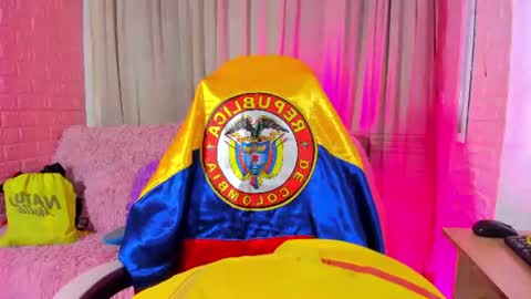 sienna_lux01 online show from June 24, 4:22 am