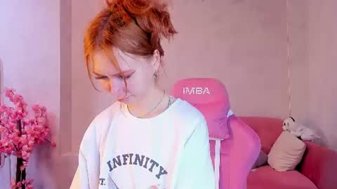 Sienna online show from June 25, 9:13 am