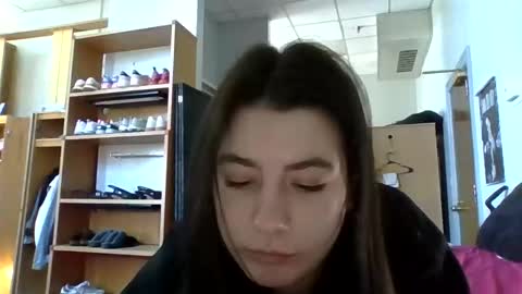 sierranovaa online show from February 16, 8:30 pm