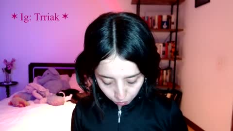 silkbite online show from March 7, 12:28 am