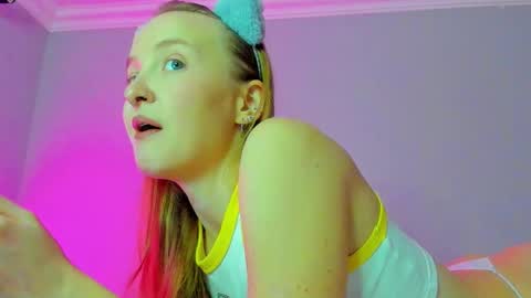 Mila online show from October 22, 8:30 am