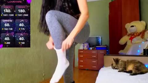 miss Anna online show from January 4, 5:37 pm