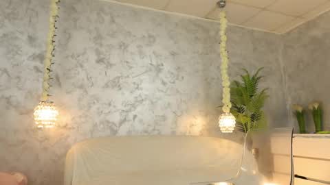 Silvia online show from May 30, 7:06 am