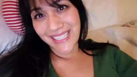 simonesighren online show from February 4, 7:33 am