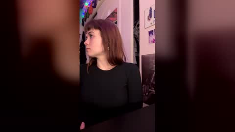 simpsznn online show from March 15, 10:50 am