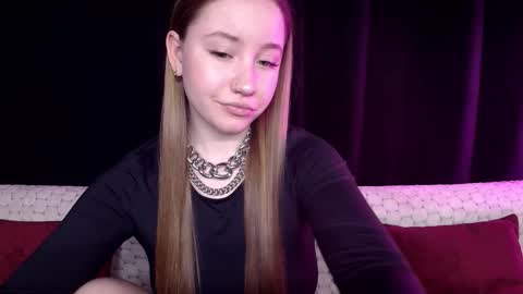 Sindi online show from January 22, 1:11 pm