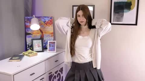 Alice online show from May 8, 4:54 pm