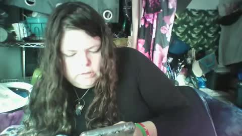 Siofra online show from March 11, 3:56 pm