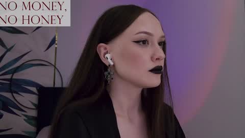 Goddess Sirena online show from May 16, 12:35 am