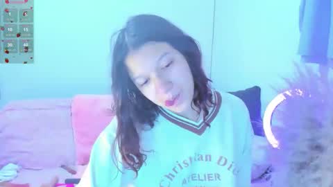  SKINNYHORNY   online show from September 25, 9:41 am