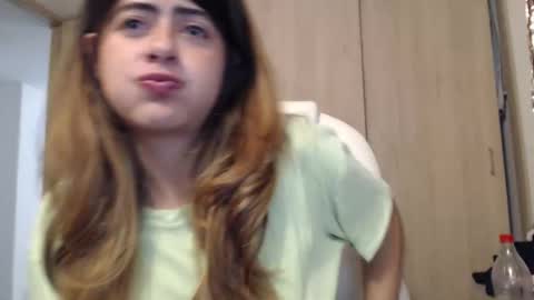 Skyler online show from February 14, 4:58 am