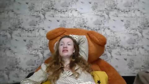 Skyler online show from October 29, 4:31 pm