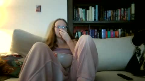 Sky Winters online show from May 28, 1:58 am