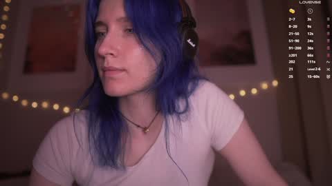 Sonya online show from January 3, 8:32 pm