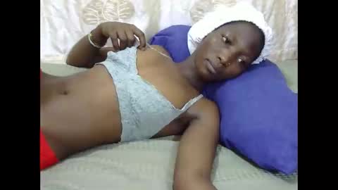 slim_kiteey online show from October 8, 5:45 am