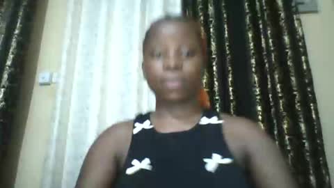 slim_petite_ebony online show from June 7, 9:10 pm