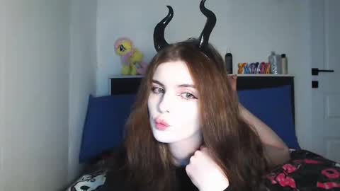 sloomonata online show from November 22, 1:30 am