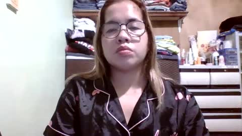 Lovewella online show from February 3, 8:46 pm