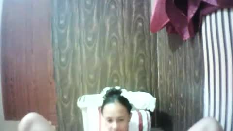 smalltitsbabe18 online show from November 15, 2:45 am