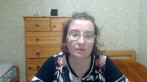 smart_rose online show from October 25, 3:19 pm