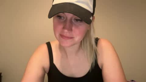 smexxii93 online show from December 29, 4:38 am