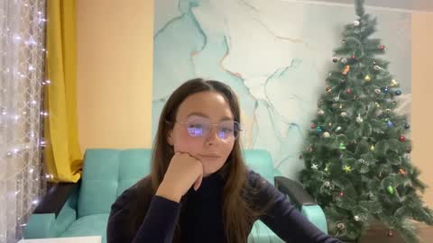 smiling_riddle online show from December 20, 5:29 pm