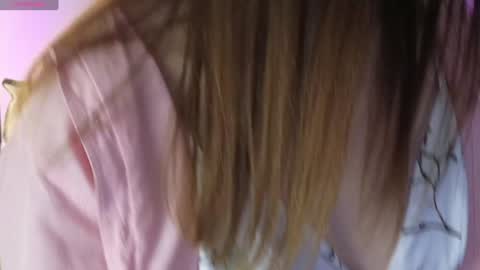 smilym online show from December 4, 9:35 pm