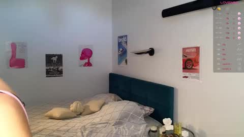 Eva online show from September 30, 9:04 am