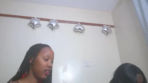 snowfox254 online show from December 15, 7:41 pm