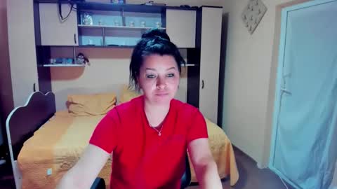 Soffy online show from April 16, 5:08 am