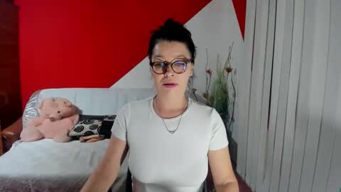 Soffy online show from September 18, 5:06 am