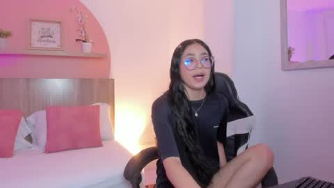 S O F I  online show from June 11, 7:11 pm