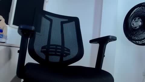 sofi rojas online show from January 29, 4:58 am