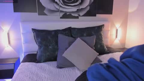 sofi_sp online show from October 7, 11:47 am