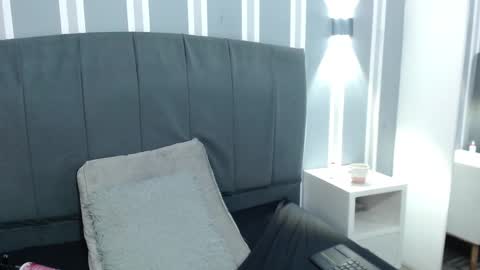 Susy online show from March 1, 1:00 am