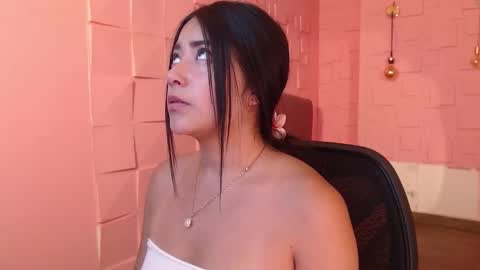 Susy online show from November 18, 8:43 pm