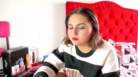Sofia  bella online show from July 21, 6:52 pm