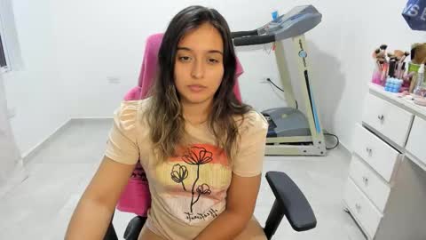 sofia_new online show from September 29, 3:22 am
